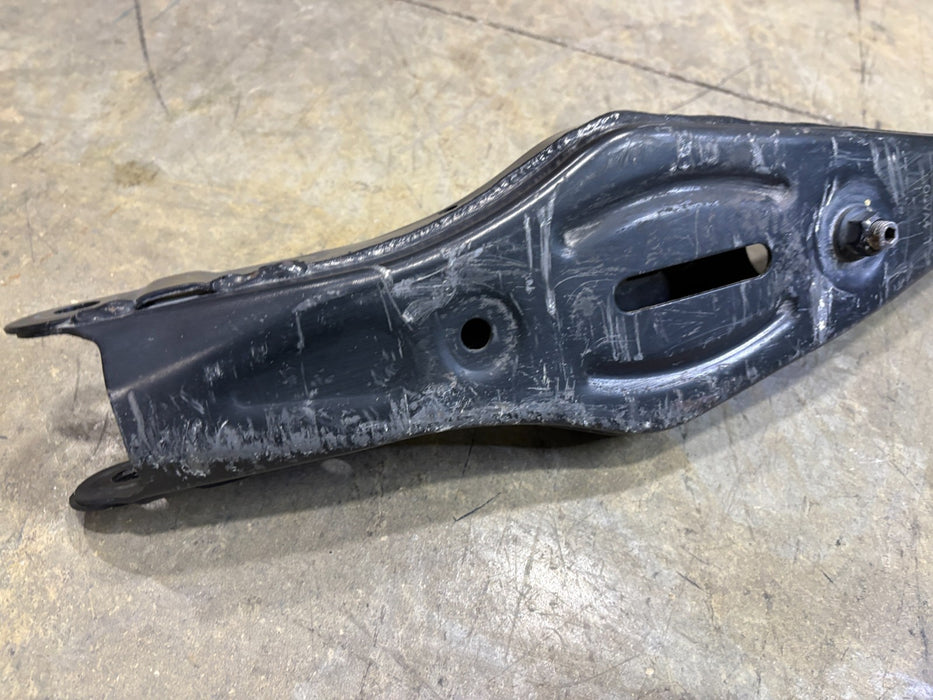 2020-2025 HYUNDAI PALISADE REAR RIGHT SIDE LOWER CONTROL ARM OEM 55211S8050