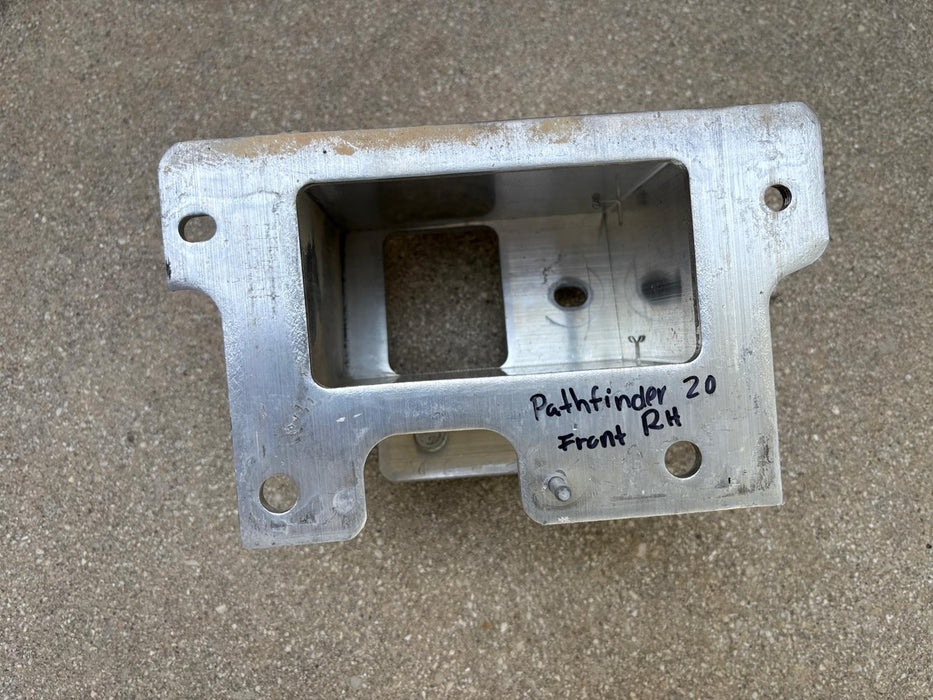 2013 - 2020 Nissan Pathfinder Front Right Bumper Reinforcement Bracket Mount OEM