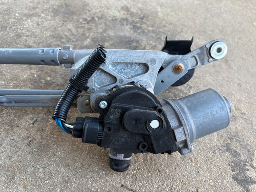 2015-2021 LEXUS NX200T WINDSHIELD WIPER TRANSMISSION LINKAGE W/ MOTOR OEM