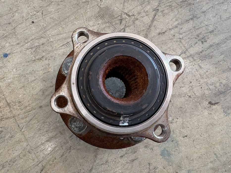2016-2019 Kia Optima Front Wheel Bearing Front Hub Assembly Right or Left, OEM