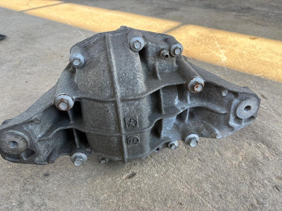 2016 - 2025 DODGE DURANGO 3.6L RWD REAR DIFFERENTIAL AXLE CARRIER OEM
