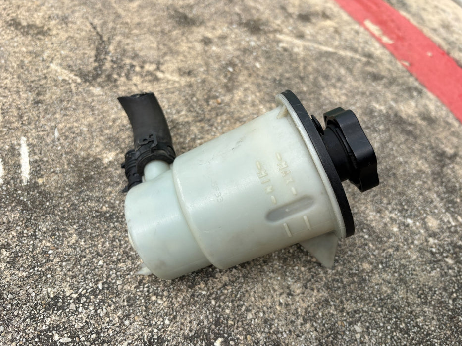 2005 2006 2007 2008 2009 Ford Mustang 4.0L Power Steering Reservoir OEM
