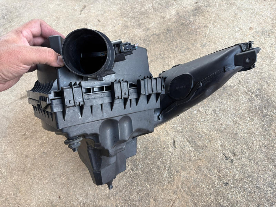 2014 - 2016 Ford Fusion 1.5L Air Cleaner Assembly OEM