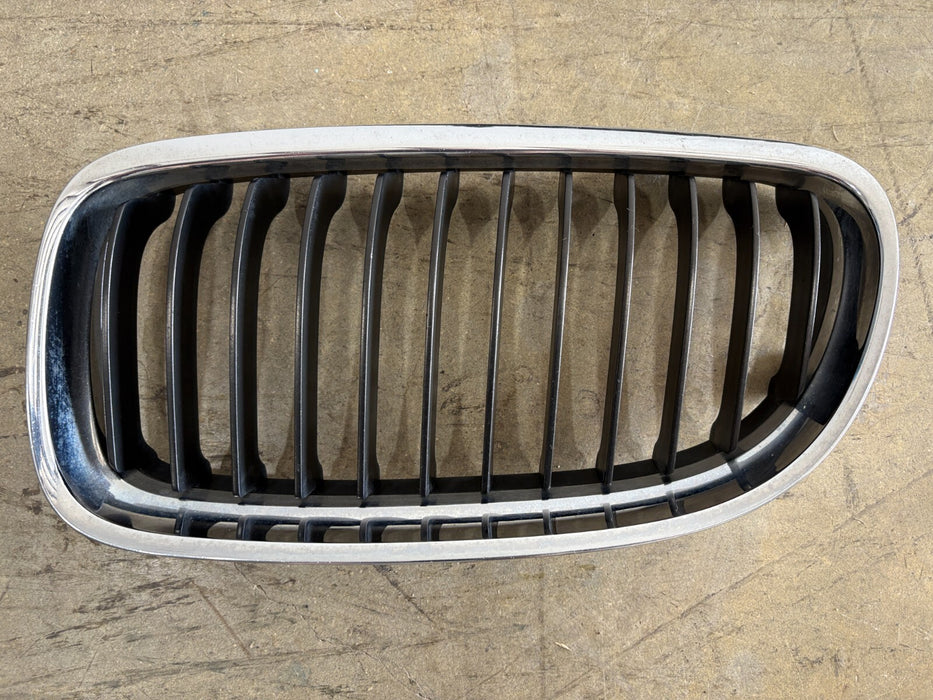 Original, 2007-2010 BMW 328i, 335i, E92, E93 Grille Left Driver Side