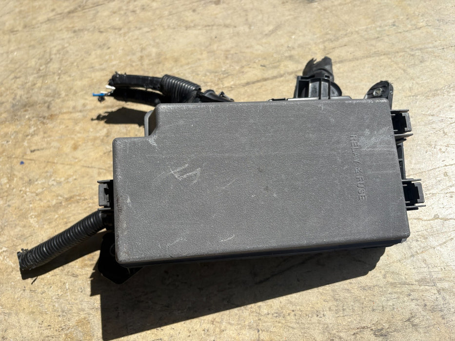2021 Toyota Corolla 1.8L, Fuse Box Relay Module Fusebox OEM #82641-47050-A