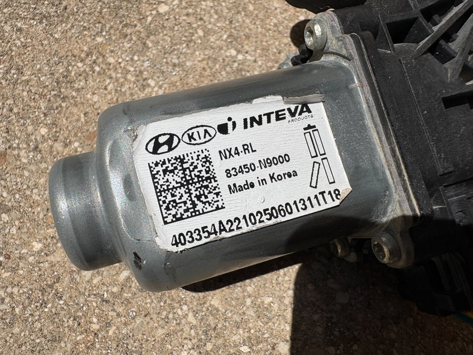 2022 - 2025 HYUNDAI TUCSON REAR LEFT DOOR WINDOW REGULATOR MOTOR 83450N9000 OEM