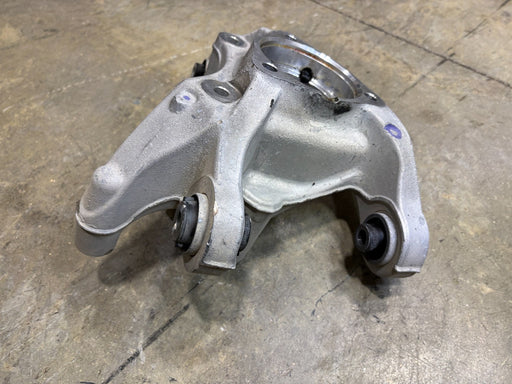2018 - 2022 Chevrolet Equinox Rear Left Suspension Spindle Knuckle 84034300 OEM