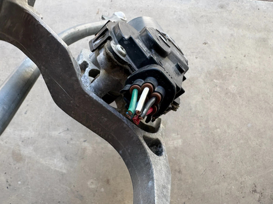 OEM, 2014-2019 Toyota Corolla Front Wiper Transmission Linkage With Motor