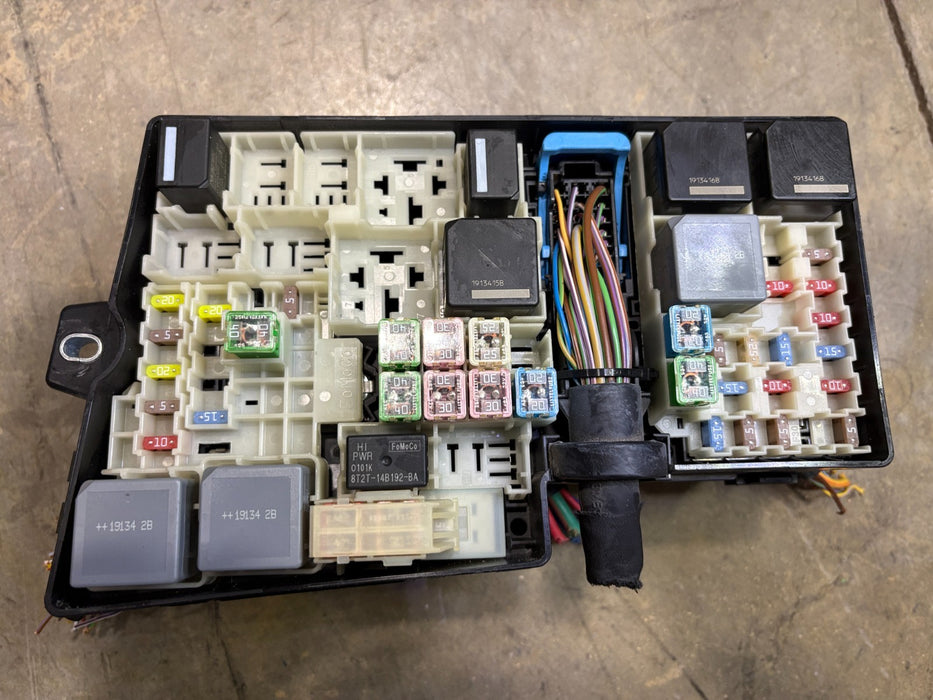 2019 Ford Escape Fusebox Fuse Box Relay Module #AV6T-14A067-AD