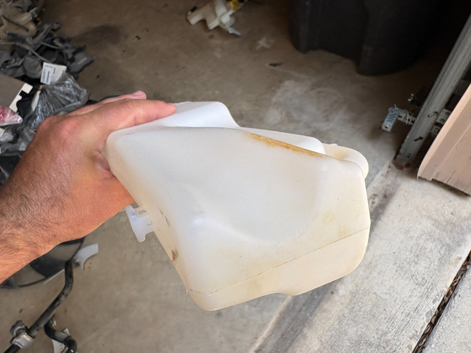 2012-2018 Jeep Wrangler Radiator Coolant Overflow Expansion Tank Bottle OEM
