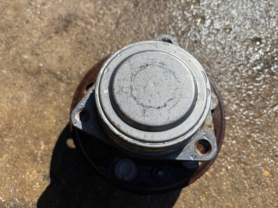 2017 -2019, 2020, 2021, 2022, 2023 Cadillac XT5 Rear Right Hub Wheel Bearing OEM
