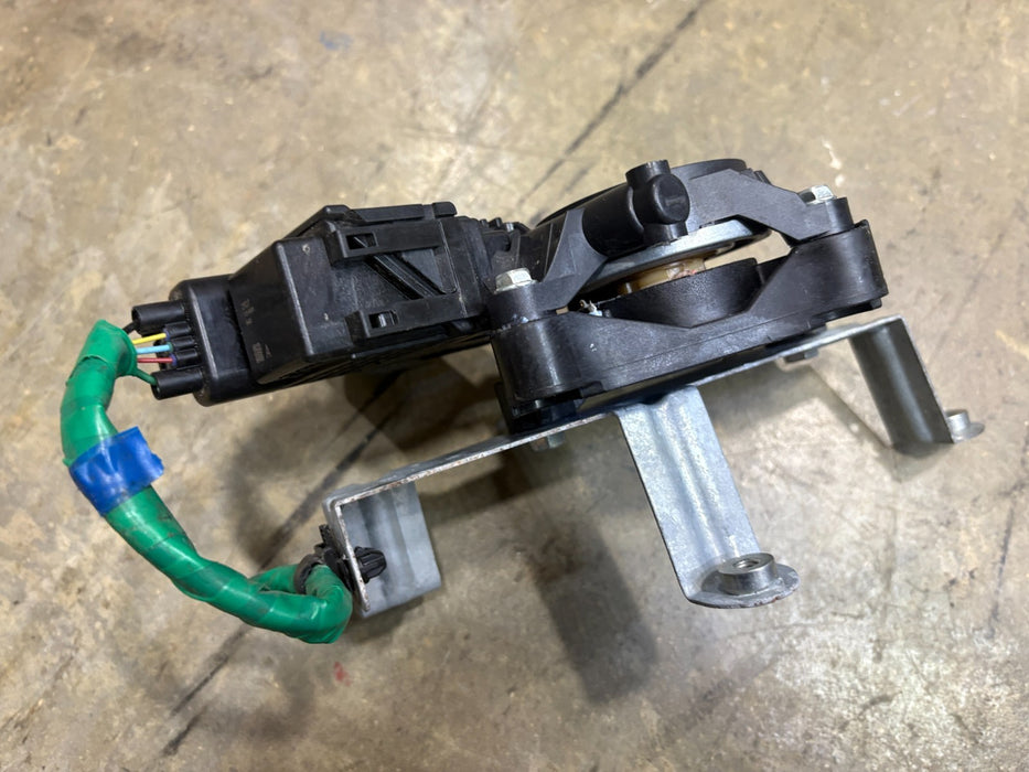 2019-2023 SUBARU ASCENT FRONT LEFT SIDE DOOR WINDOW REGULATOR #61188XC01A OEM