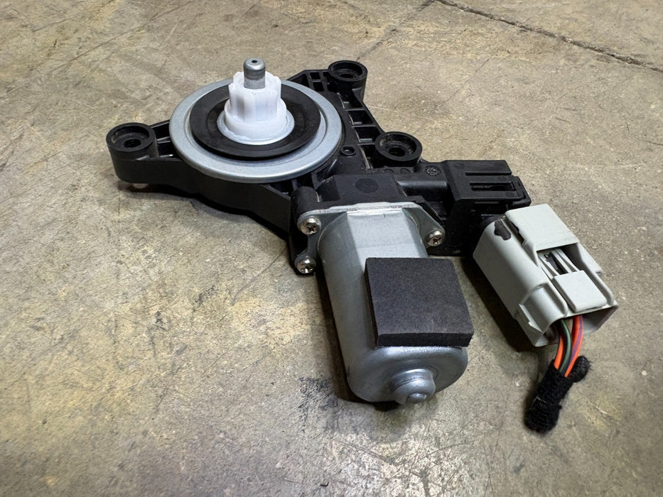 2020 - 2026 RAM 1500 FRONT RIGHT SIDE DOOR WINDOW MOTOR OEM