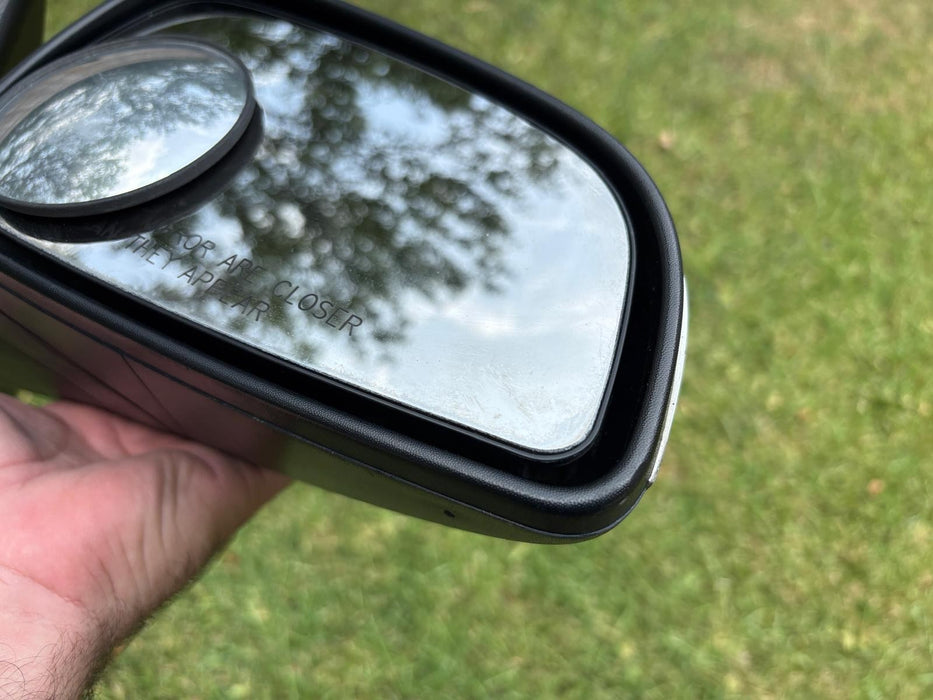 2008-2012 Chevrolet Malibu Right Side Door Mirror OEM