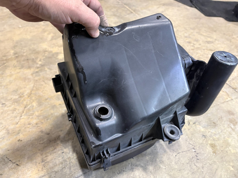 2011 - 2023 Dodge Durango 3.6L Air Cleaner Box OEM