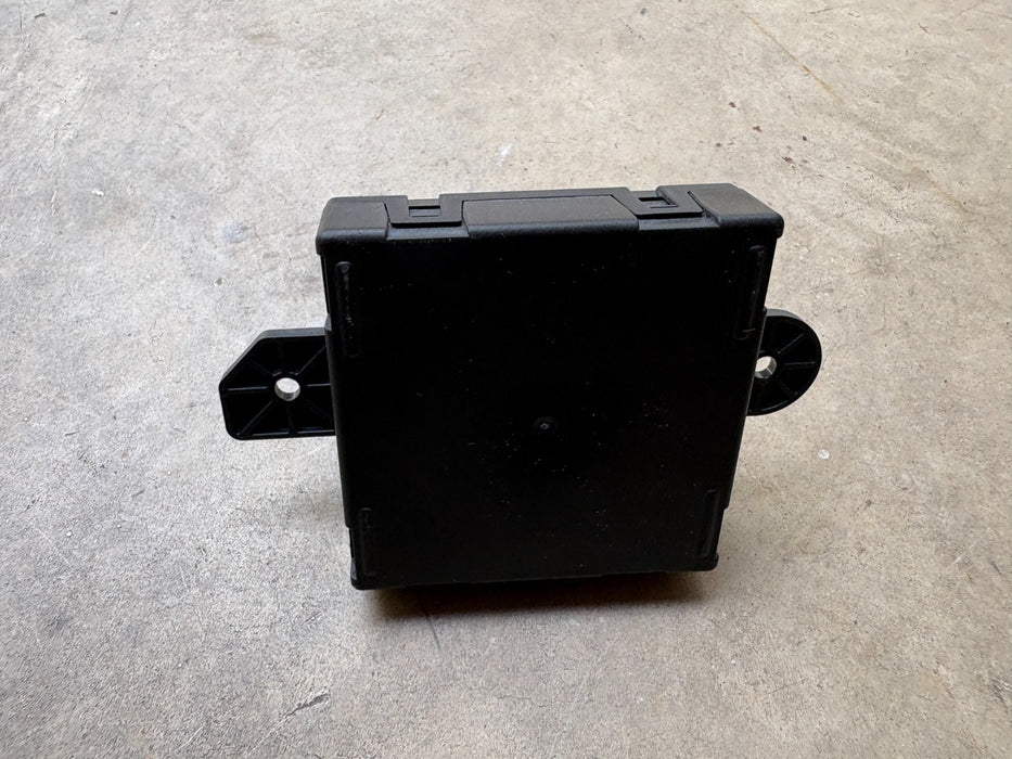 2013 - 2018 DODGE RAM 1500 DOOR CONTROL MODULE FRONT LEFT OEM P68225101AC