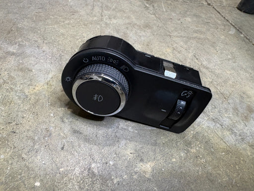 2012 - 2017 BUICK VERANO Headlight Lamp Dimmer Control Switch 13295227