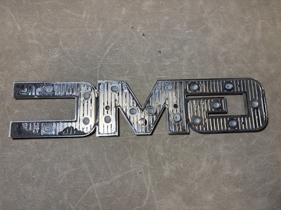 2015-2022 GMC Canyon Rear Tailgate Emblem 23122158 OEM