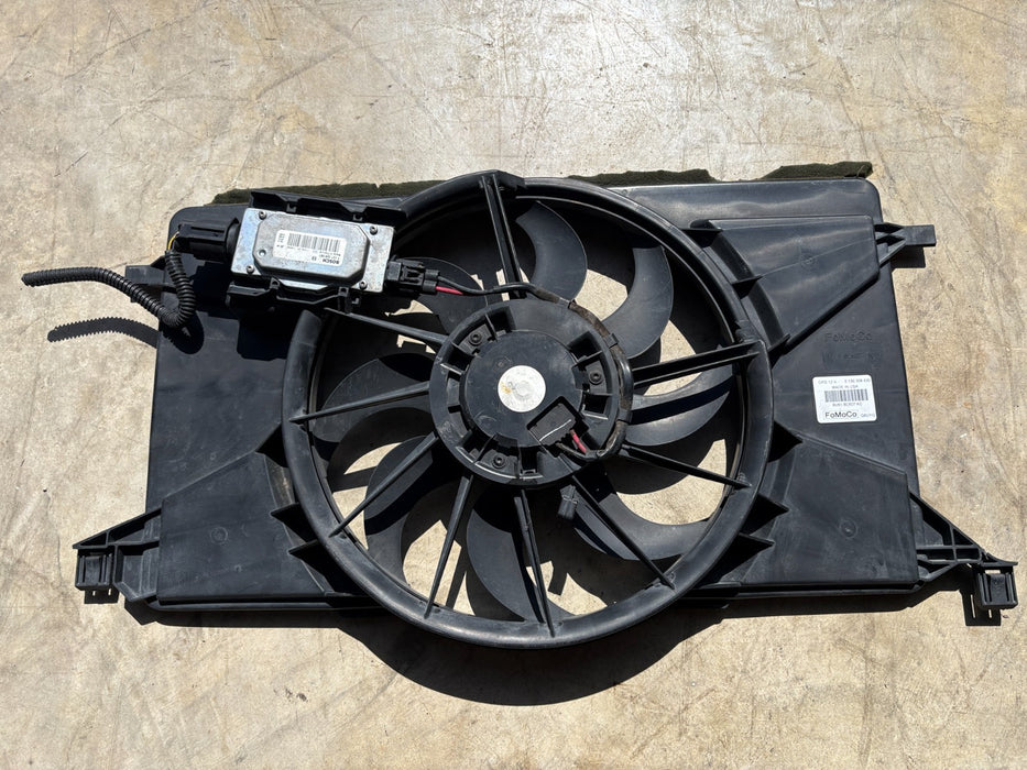 2012-2018 Ford Focus Radiator Fan Motor Assembly OEM BV61-8C607-KC
