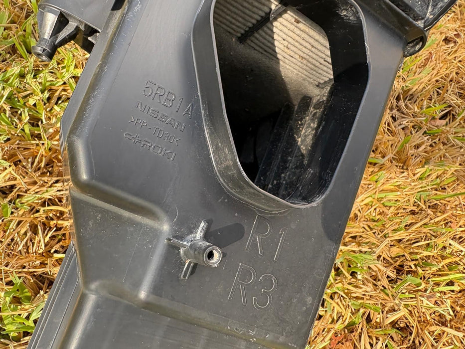 2019-2024 Nissan Kicks 1.6L Air Cleaner Intake Filter Box Assembly OEM
