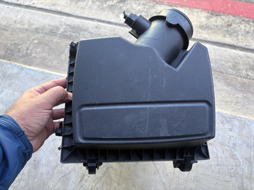 2019 - 2024 Ford Edge Air Cleaner Intake Box Assembly 2.0L OEM