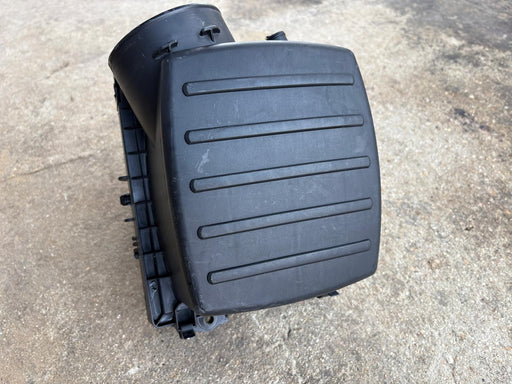 2011-2022 Jeep Grand Cherokee 3.6L Air Cleaner OEM