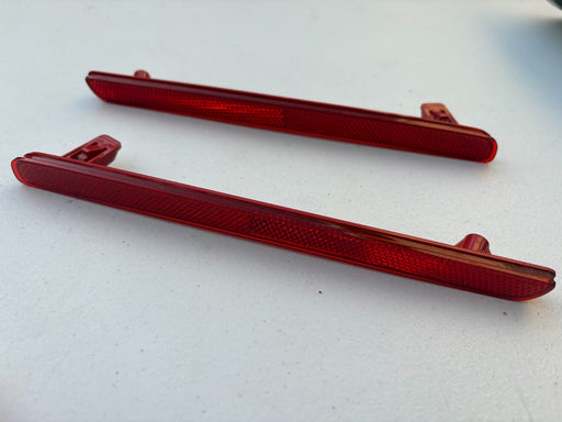 Set of 2 2019 - 2023 Toyota Corolla Rear Right & Left Reflector Light Lamp OEM