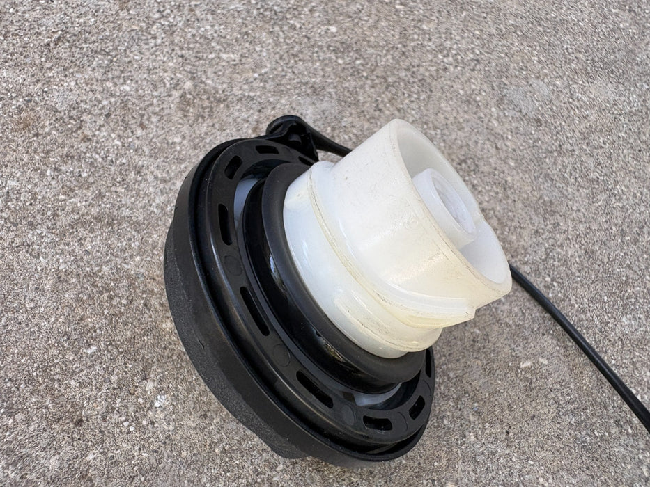 2020-2023 HYUNDAI SONATA 2.5 FUEL GAS TANK FILLER CAP OEM