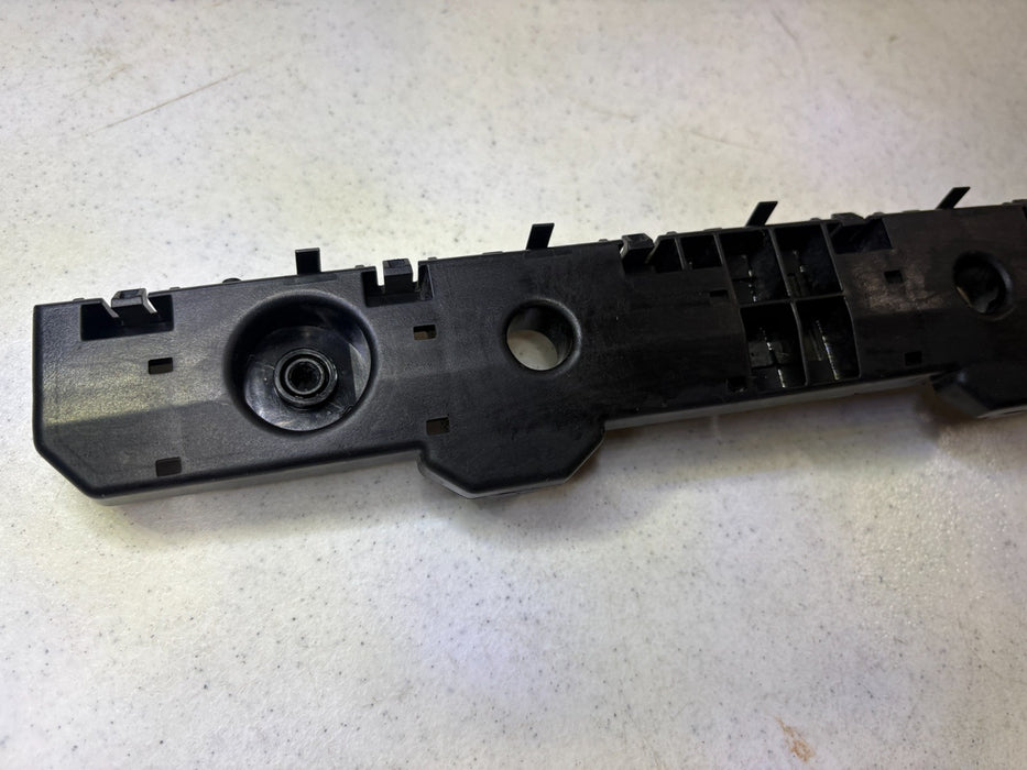 2021 - 2025 NISSAN ROGUE REAR RIGHT PASSENGER SIDE BUMPER SUPPORT BRACKET OEM