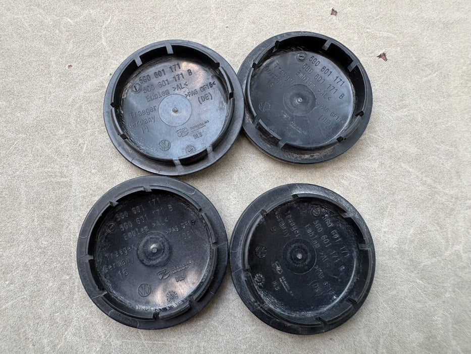 Set of 4 2018 - 2023 Volkswagen Atlas Wheel Center Cap OEM