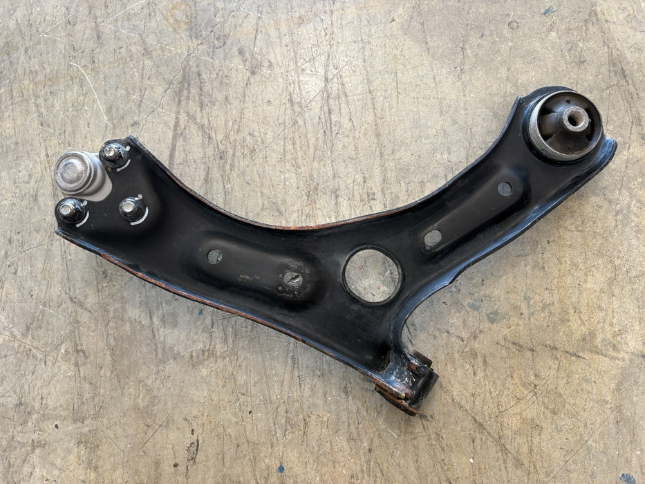 2015-2017 Hyundai Sonata Optima Control Arm Lower Front Left, OEM #54500C1000