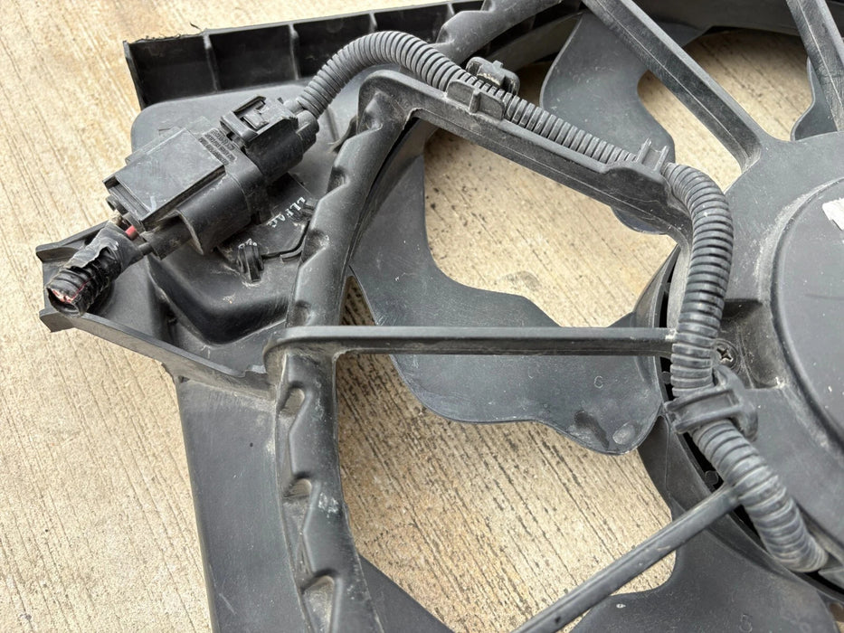 2012-2019 Kia Soul 1.6L 2.0L, Radiator Cooling Fan Motor & Shroud - OEM