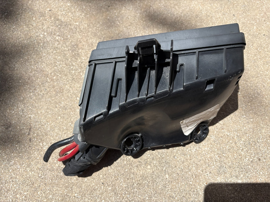 2019-2024 Volkswagen Jetta 1.4L Engine Fuse Box Assembly OEM