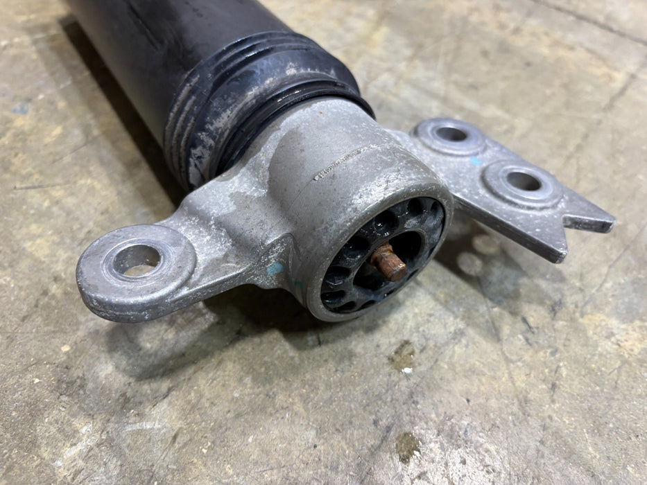 2018-2024 CHEVROLET EQUINOX REAR LEFT SIDE SHOCK ABSORBER STRUT OEM