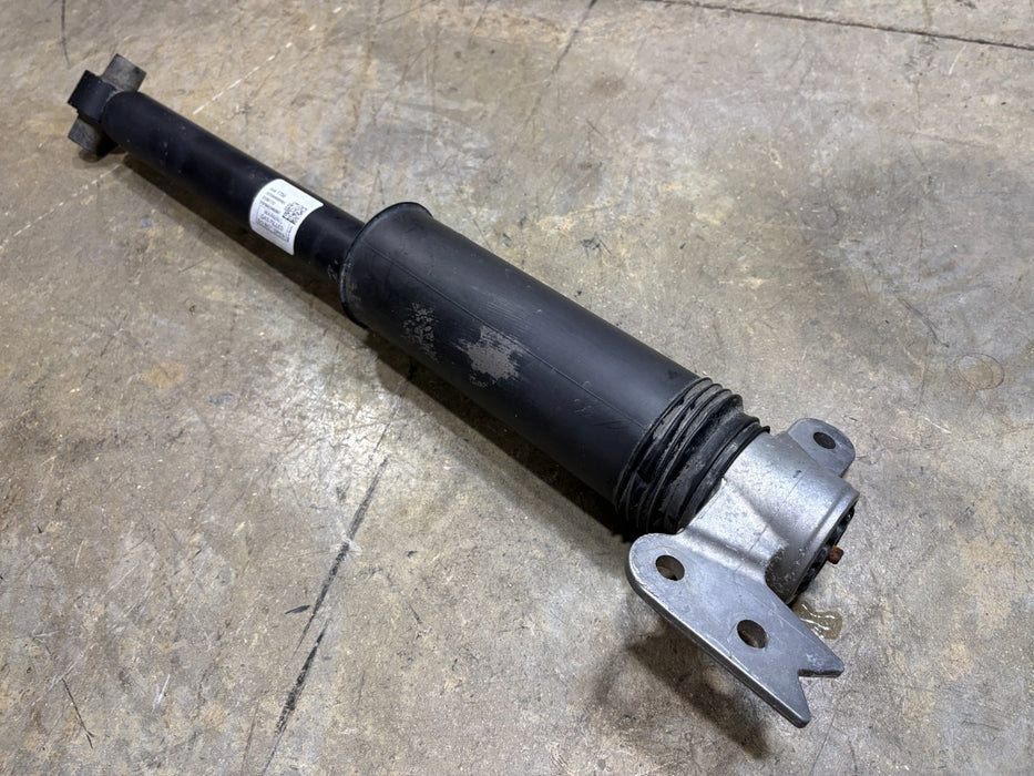 2018-2024 CHEVROLET EQUINOX REAR LEFT SIDE SHOCK ABSORBER STRUT OEM