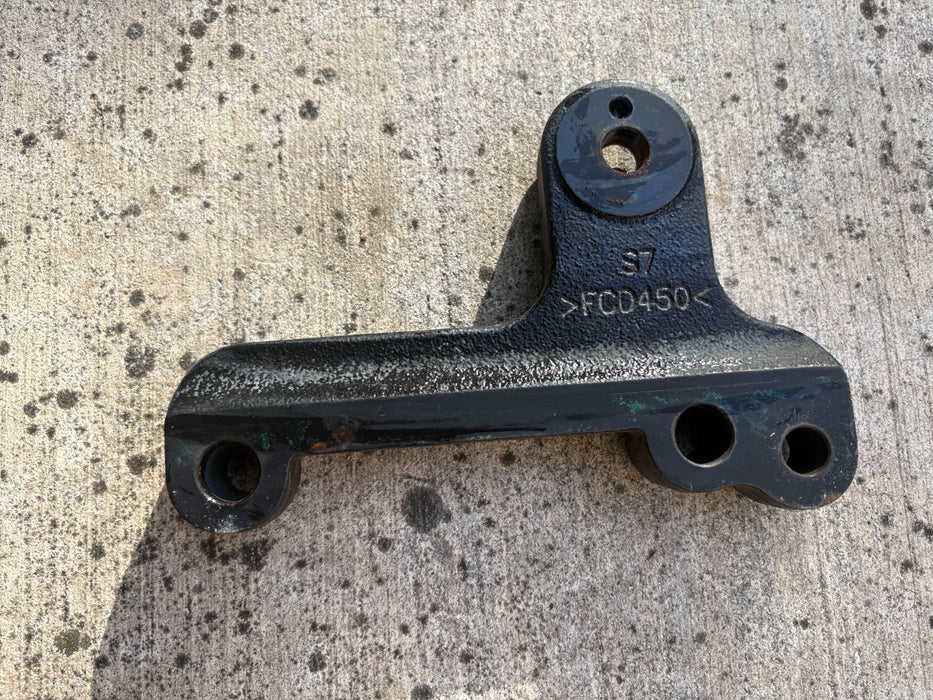 2018 - 2023 Kia Rio Engine Motor Mount Right Bracket Support OEM