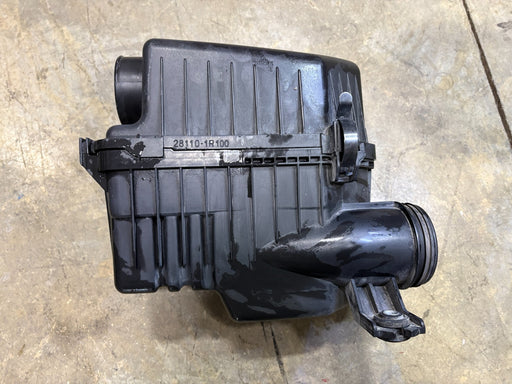 2012-2017 HYUNDAI VELOSTER 1.6L AIR CLEANER BOX ASSEMBLY 28110-1R100 OEM