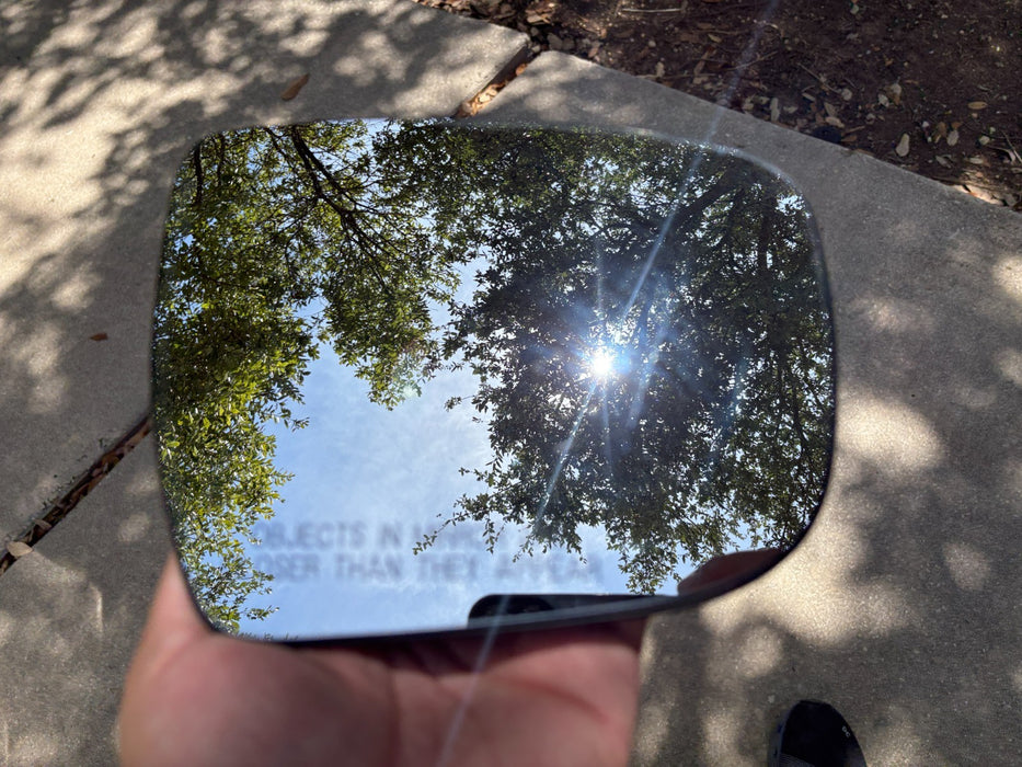 2017- 2020 NISSAN PATHFINDER RIGHT PASSENGER SIDE VIEW DOOR MIRROR GLASS OEM