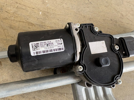 OEM, 2018-2024 Volkswagen Atlas WINDSHIELD WIPER TRANSMISSION LINKAGE & MOTOR