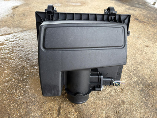 2017, 2018, 2019, 2020 Ford Fusion Air Cleaner 2.5L OEM
