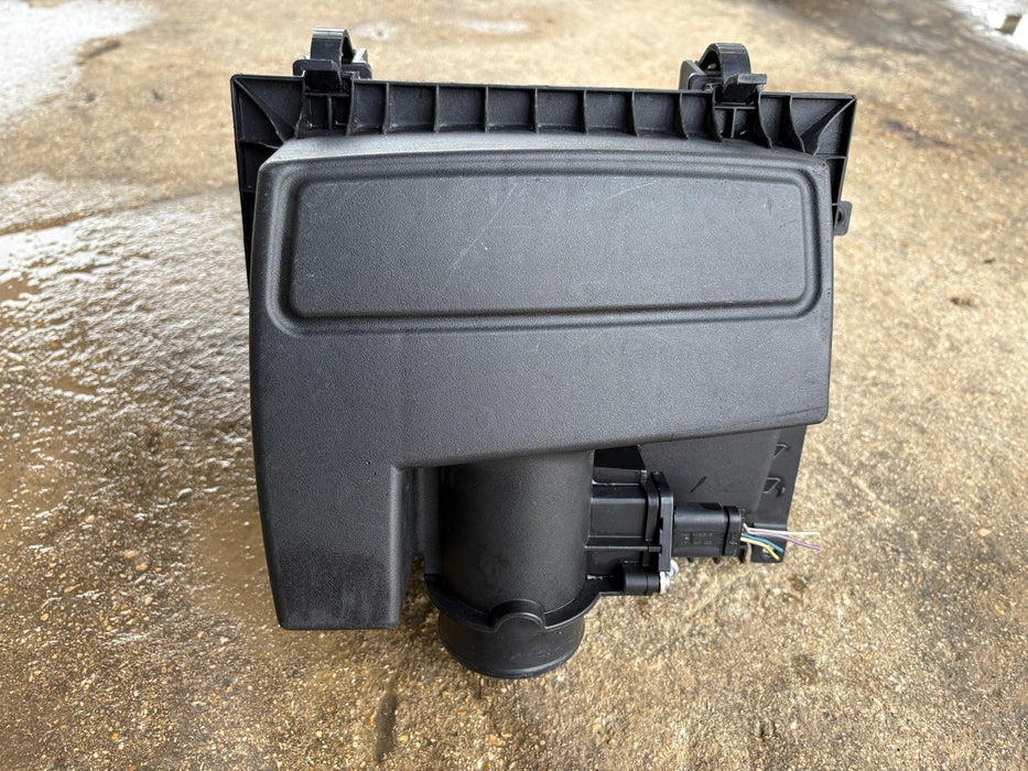 2017, 2018, 2019, 2020 Ford Fusion Air Cleaner 2.5L OEM
