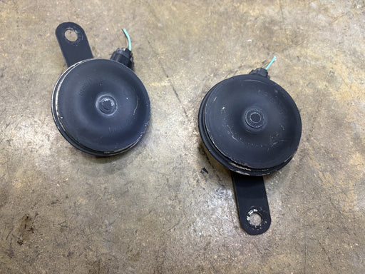 2017 - 2022 HONDA CR-V HORN ASSEMBLY HIGH & LOW SET OEM