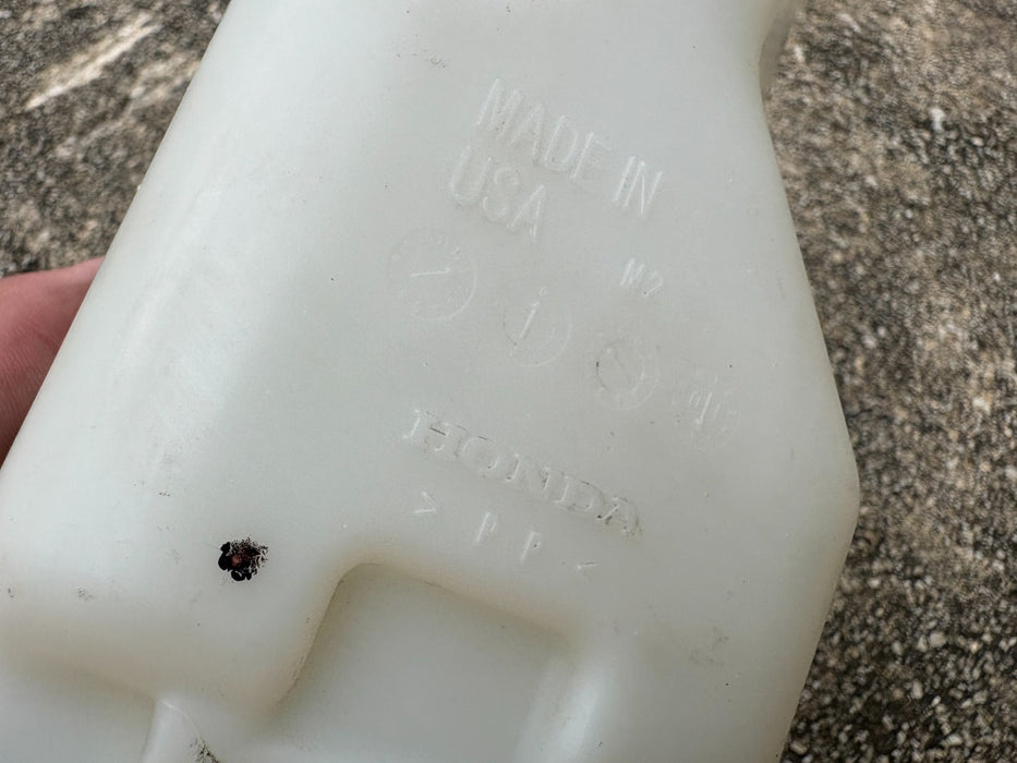 2016 - 2022 HONDA PILOT 3.5L RADIATOR OVERFLOW EXPANSION COOLANT TANK BOTTLE OEM