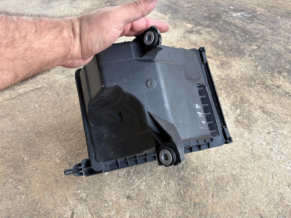 2017 - 2020 Hyundai Santa Fe Air Cleaner 2.4L OEM