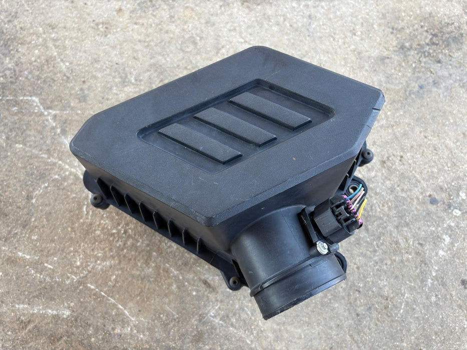 2011-2017 CHEVROLET EQUINOX AIR INTAKE CLEANER BOX OEM 25867638