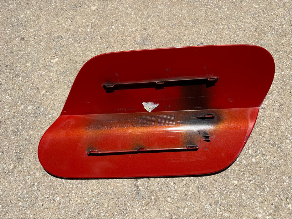 2019 - 2025 VOLKSWAGEN JETTA FUEL GAS TANK FILLER DOOR LID FLAP COVER OEM
