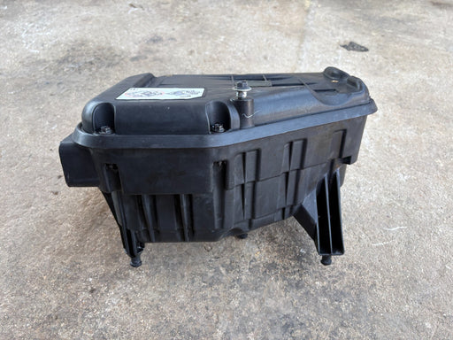2011 - 2017 Jeep Patriot 2.0L Air Cleaner Assembly OEM