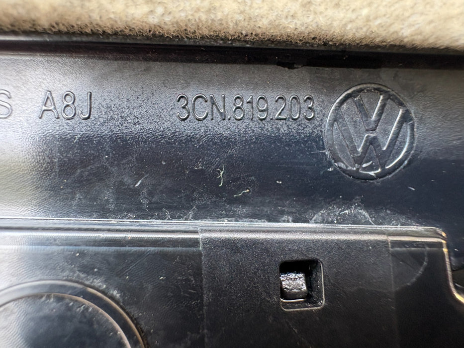 2018-2023 Volkswagen Atlas Cross Rear Center Console AIR VENT 3CN819203B OEM