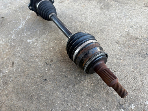 2015 - 2020 Cadillac Escalade 6.2L 4X4 Front Left Driver CV Axle Shaft OEM