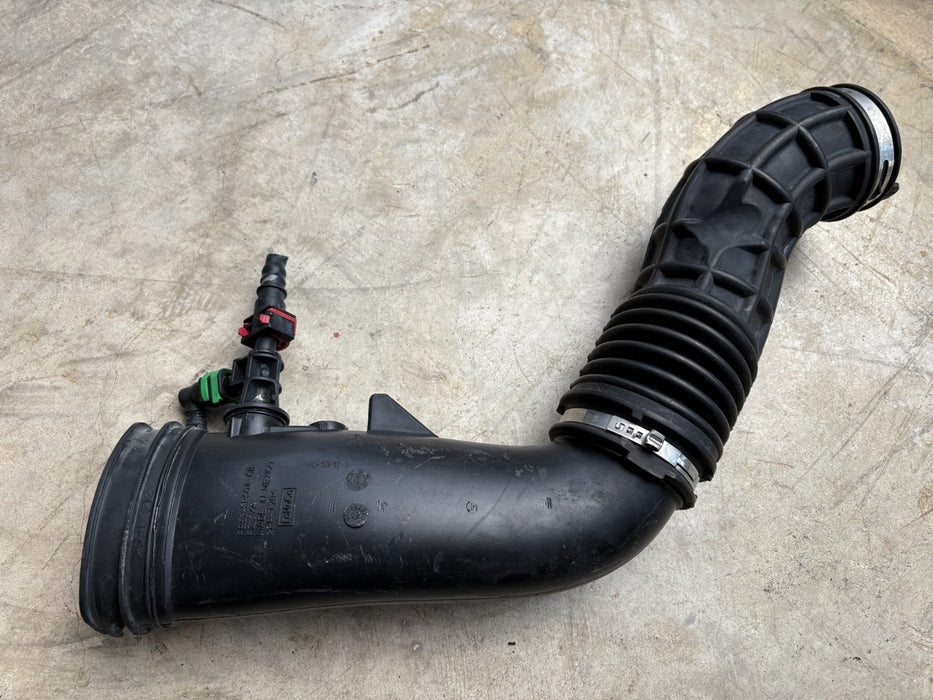 2016 2017 2018 2019 Ford Explorer 2.3L  Engine Air Intake Hose FB53-9R504-CB OEM